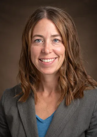 headshot of your instructor, Amy Werremeyer