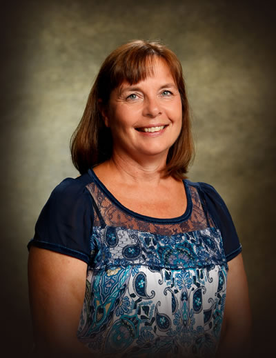 headshot of your instructor, Sherry Niesar